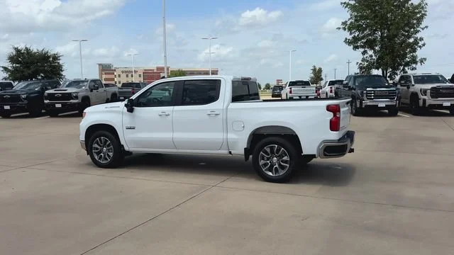 2026 Chevrolet Silverado 1500 LT - Photo 6