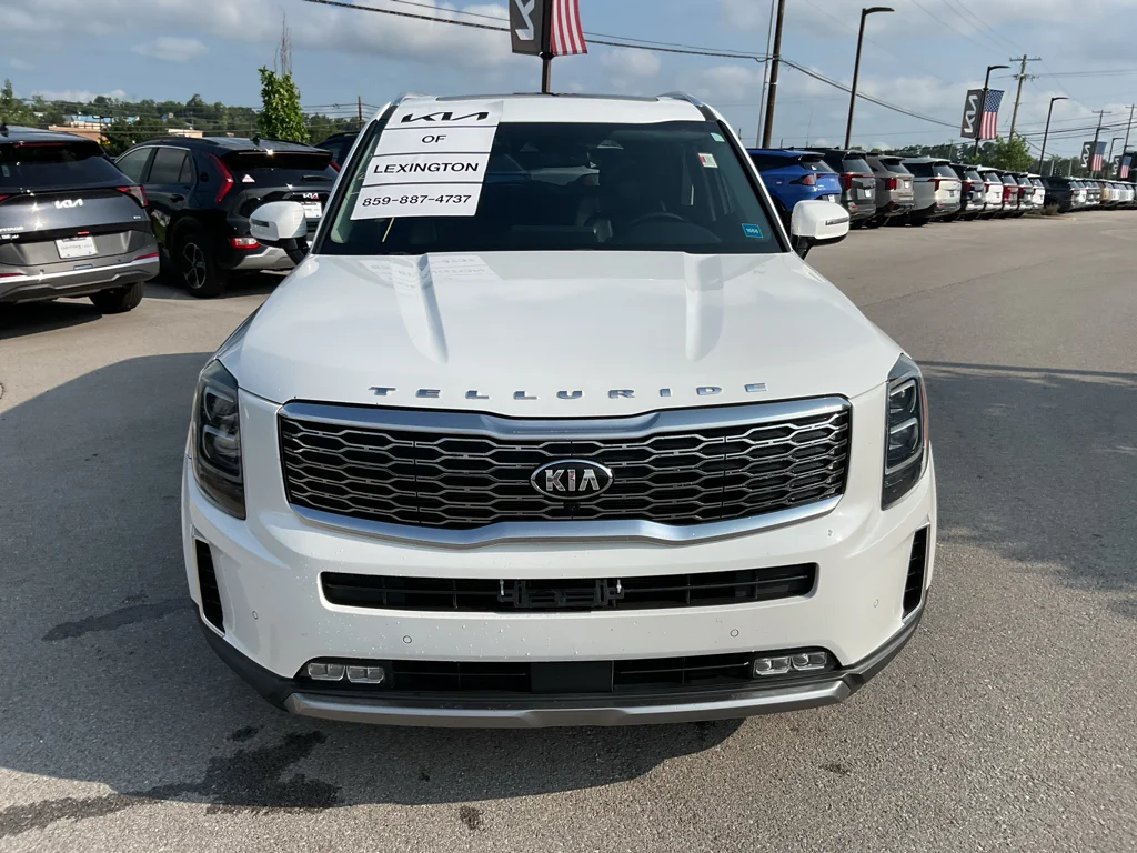 Used 2020 Snow White Pearl Kia SX image 3