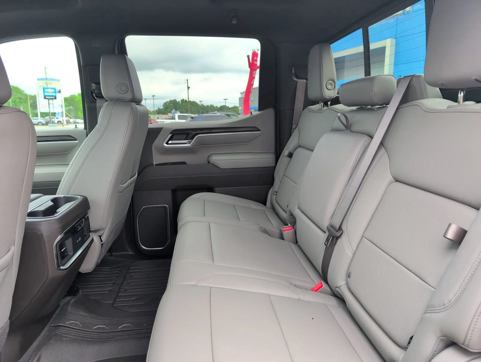 New 2026 Summit White GMC SLT image 32