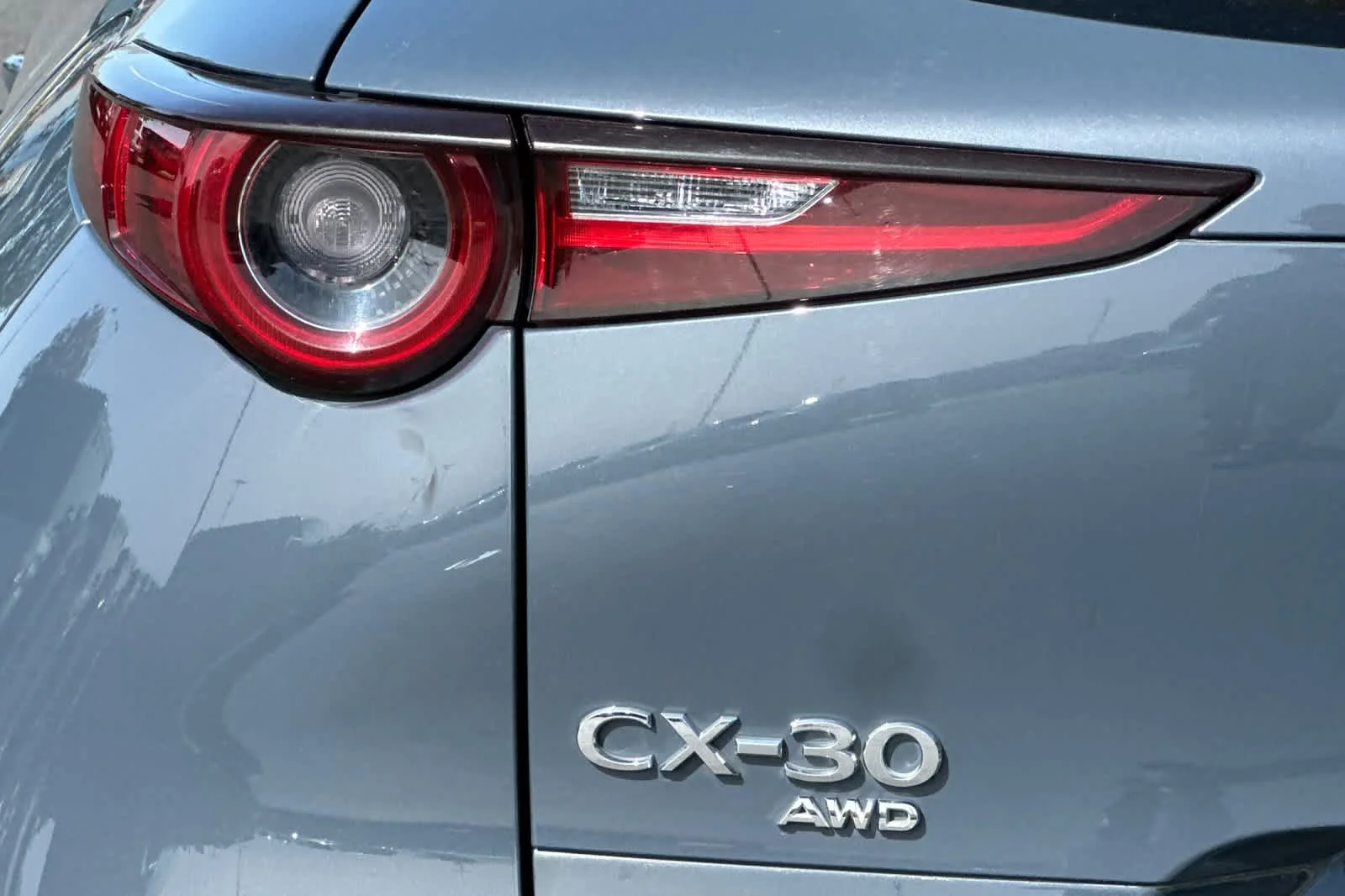 Certified Used 2025 Polymetal Gray Metallic Mazda 2.5 S Carbon Edition image 27