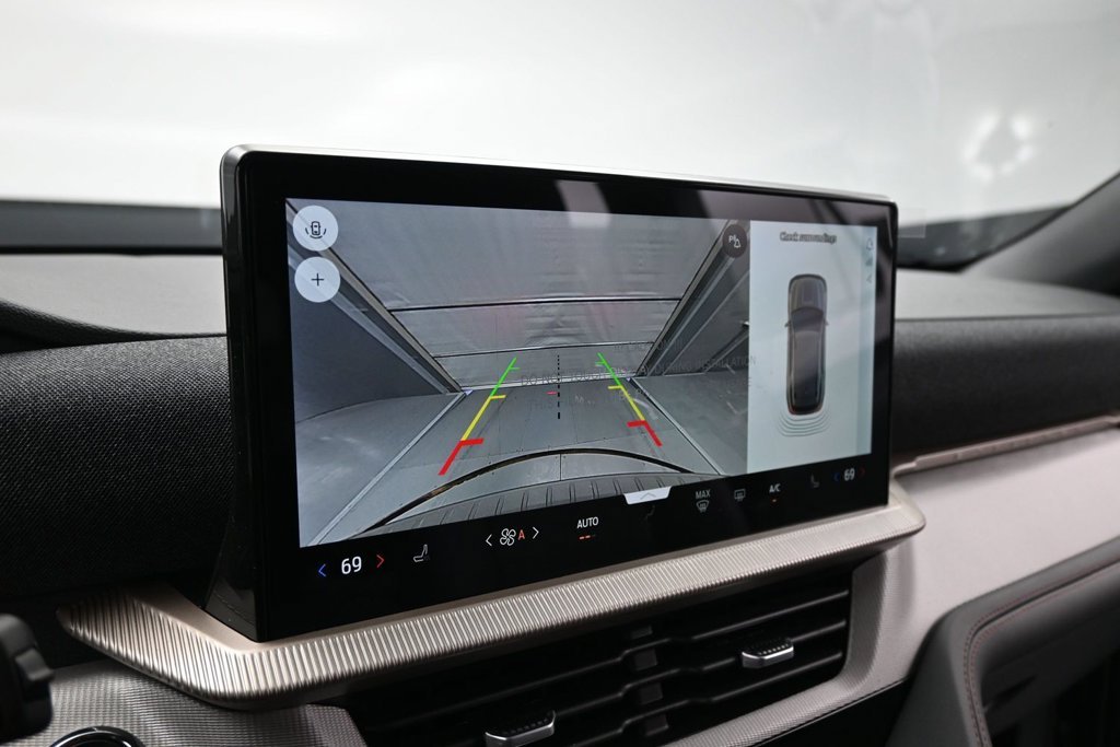 New 2027 Carbonized Gray Metallic Ford Active image 14