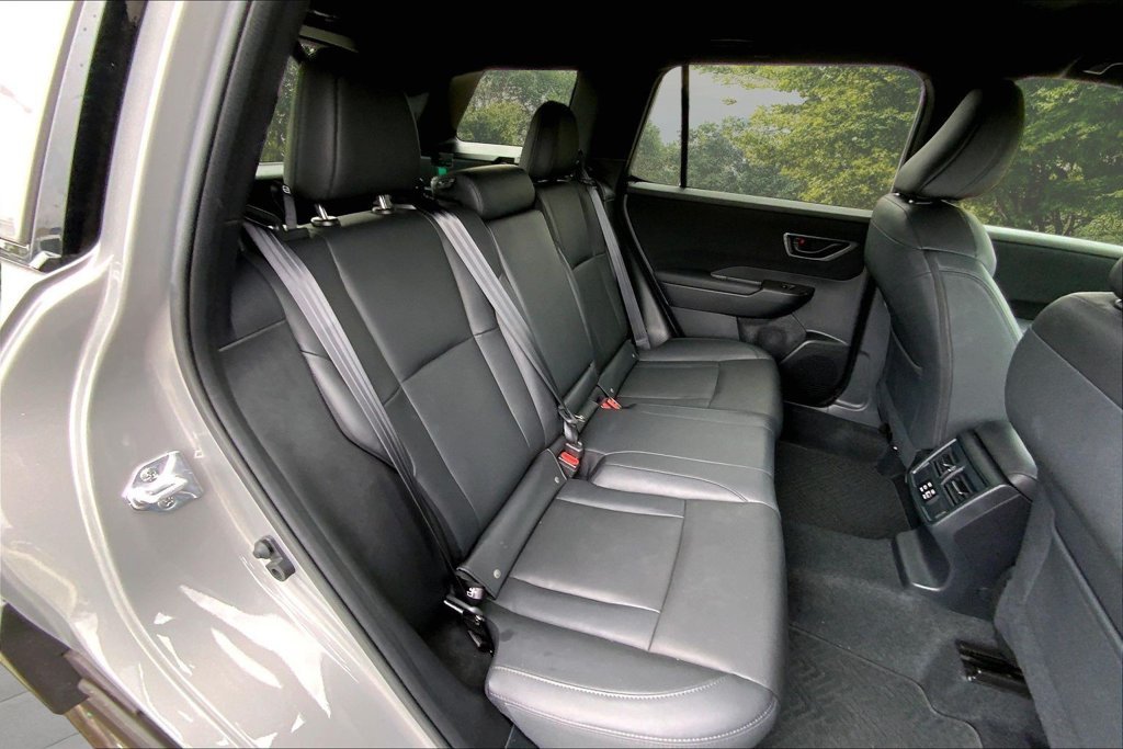 Used 2026 Beige Subaru Premium image 25