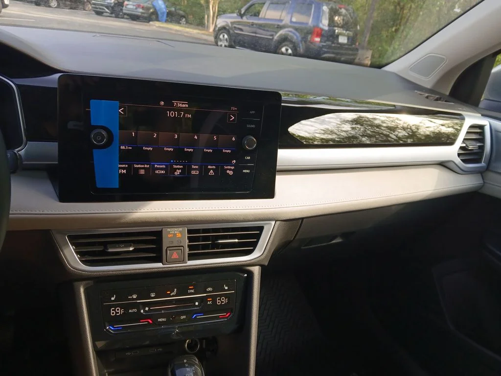 New 2026 Silver Volkswagen 1.5T SE image 17