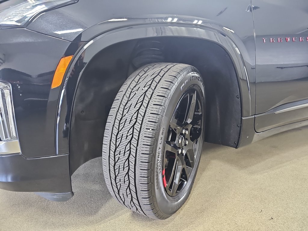 Certified Used 2023 MOSAIC BLACK METALLIC Chevrolet Premier image 40