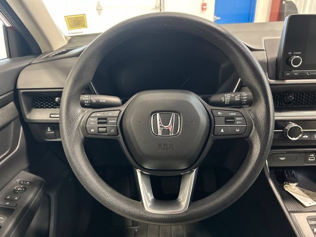 2025 Honda CR-V LX - Photo 16