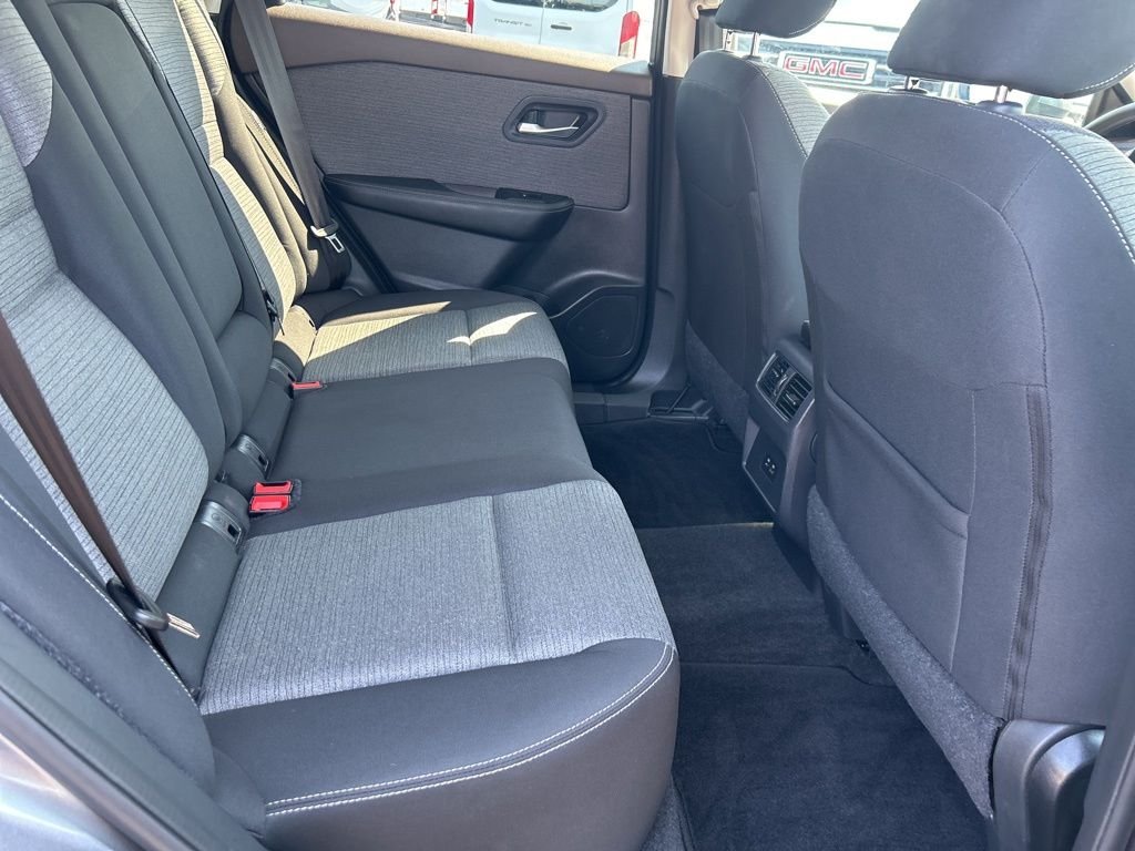 Used 2023 Gray Nissan SV image 20