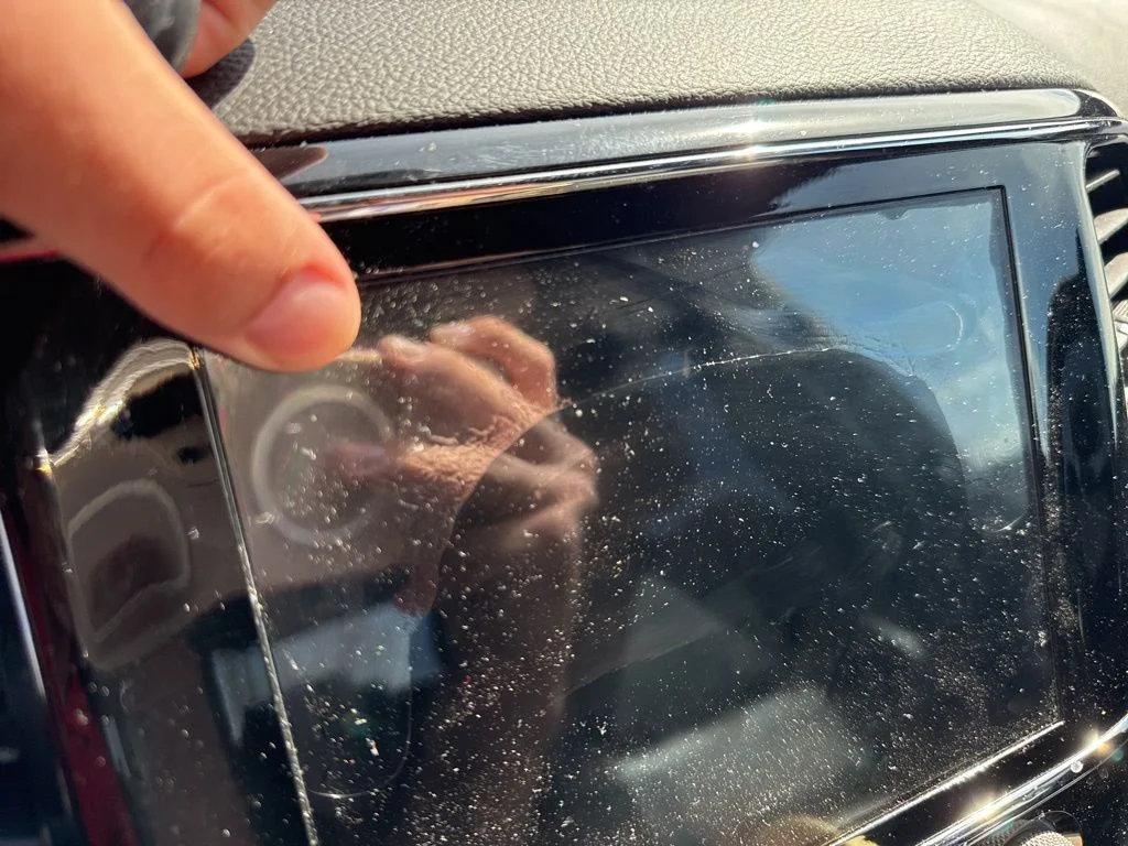 Used 2019 Granite Crystal Metallic Clearcoat Jeep Limited image 8