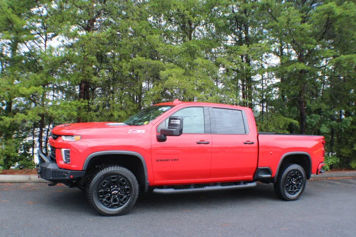 Used 2022 RED HOT Chevrolet LTZ image 4
