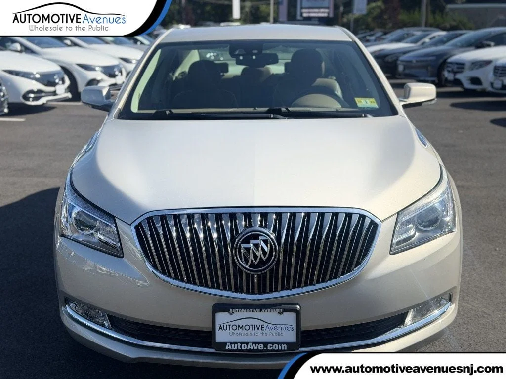 Used 2014 Champagne Silver Metallic Buick 4dr Sedan Leather FWD w/ Driver Confidence Pkg & 18
