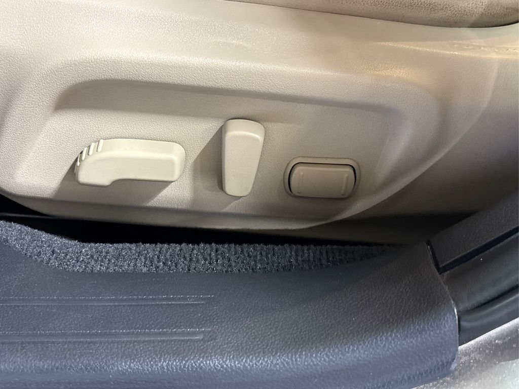 Used 2019 Gray Subaru 2.5i image 26