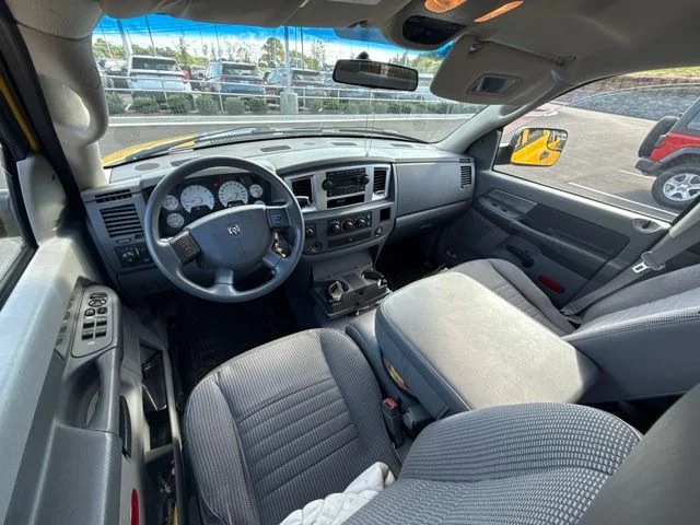 Used 2008 Yellow Dodge Laramie image 7