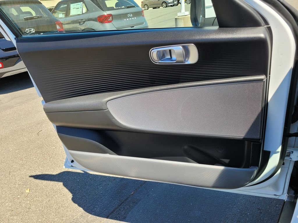 Certified Used 2024 White Hyundai SEL image 27