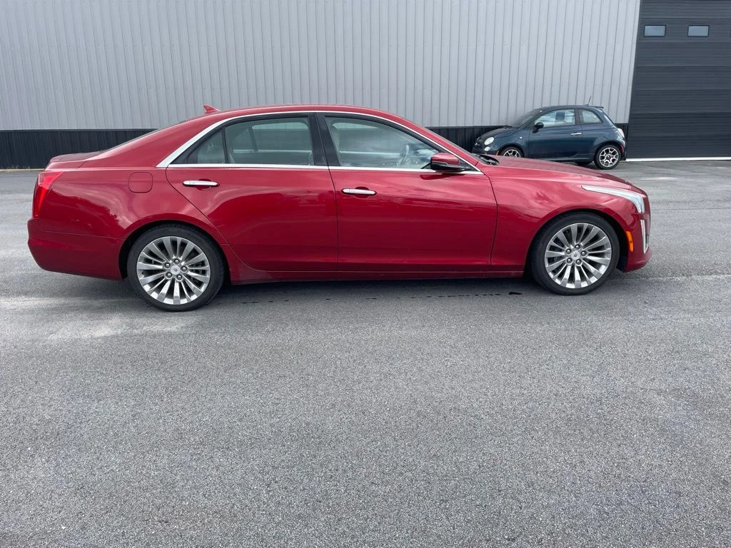 Used 2014 Red Cadillac 3.6L Luxury image 5