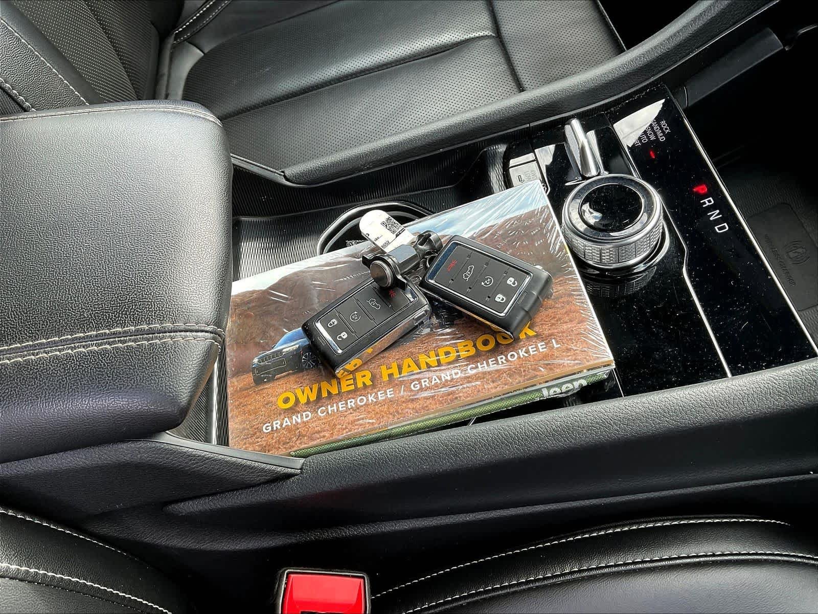 2025 Jeep Grand Cherokee Anniversary Edition 4xe - Photo 37