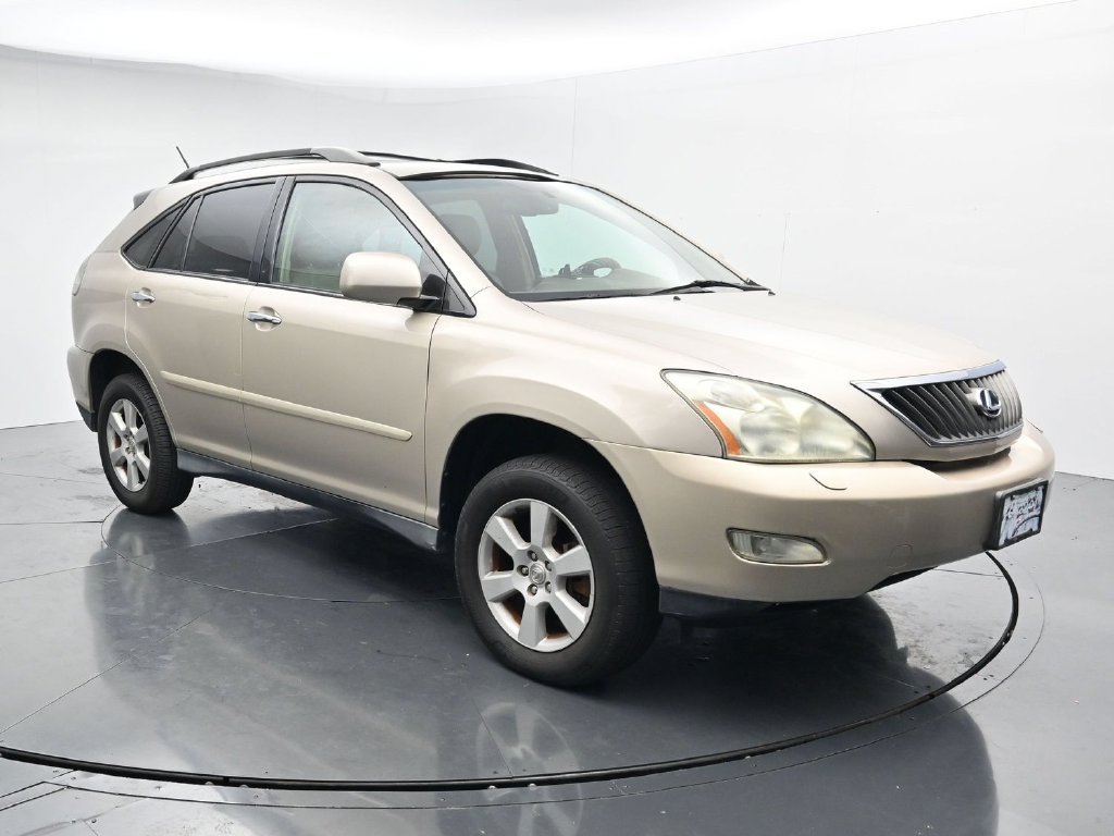 Used 2008  Lexus 350 image 2