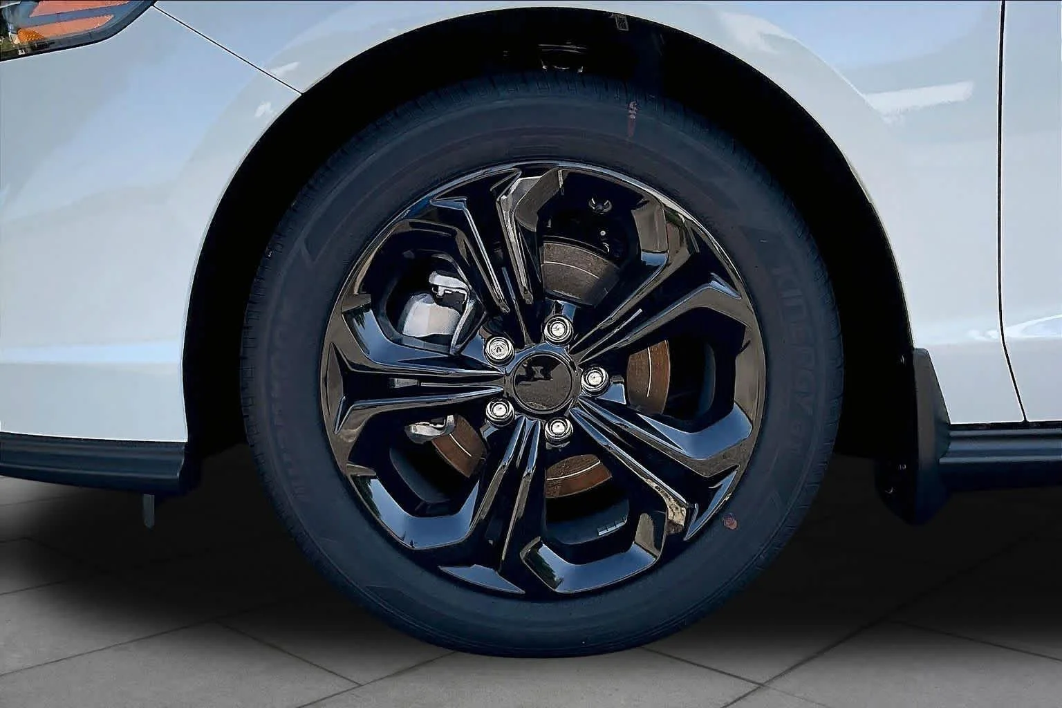 New 2026 Platinum White Pearl Honda LX image 11