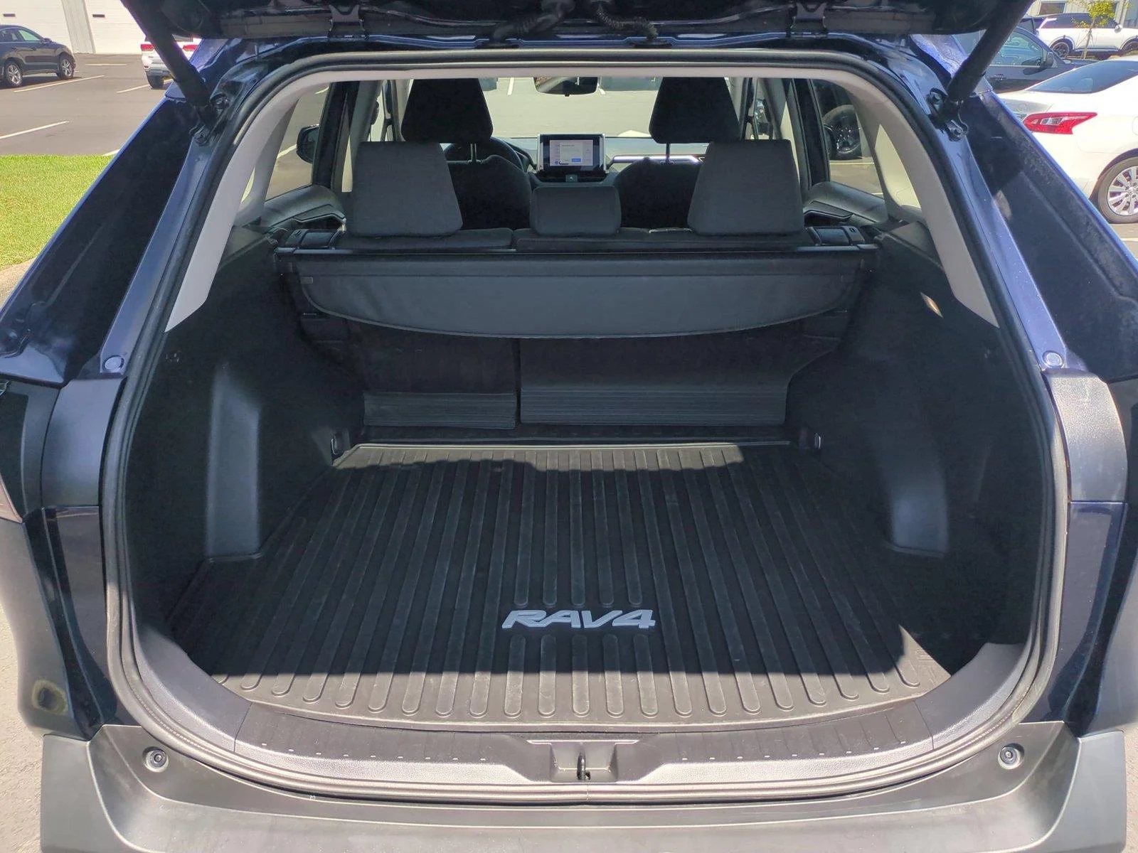 Used 2024 Blueprint Toyota Hybrid XLE image 36