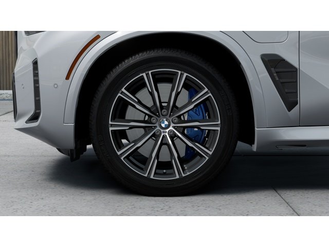 New 2026 Brooklyn Grey Metallic BMW xDrive50e image 7