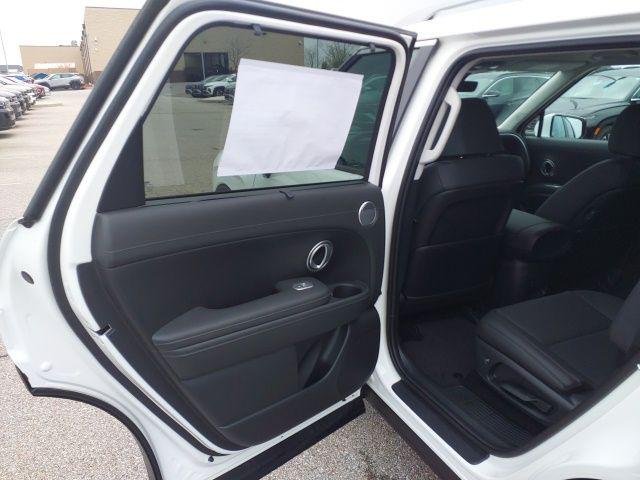 New 2026 White Pearl Hyundai Blue SEL image 31