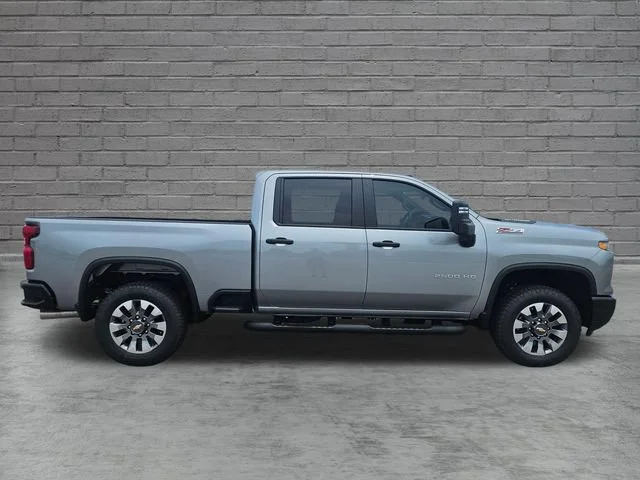 2026 Chevrolet Silverado 2500 HD Custom - Photo 6