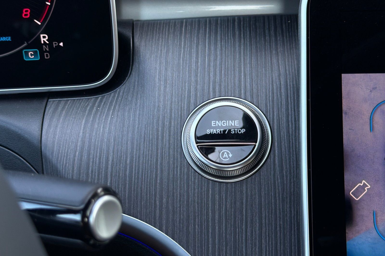 New 2026 Obsidian Black Metallic Mercedes-Benz C 300 image 23