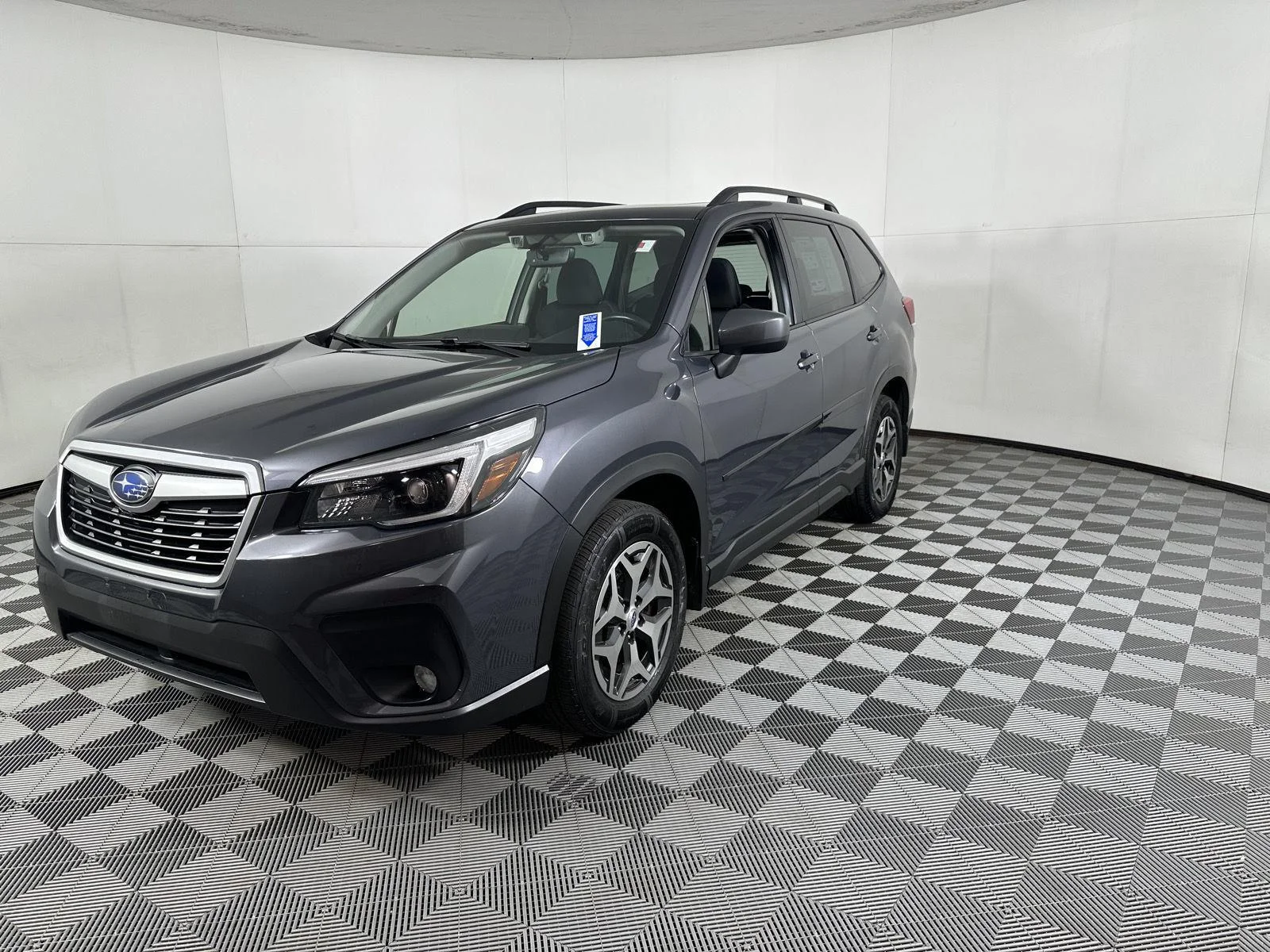Used 2021 Magnetite Gray Metallic Subaru Premium image 10