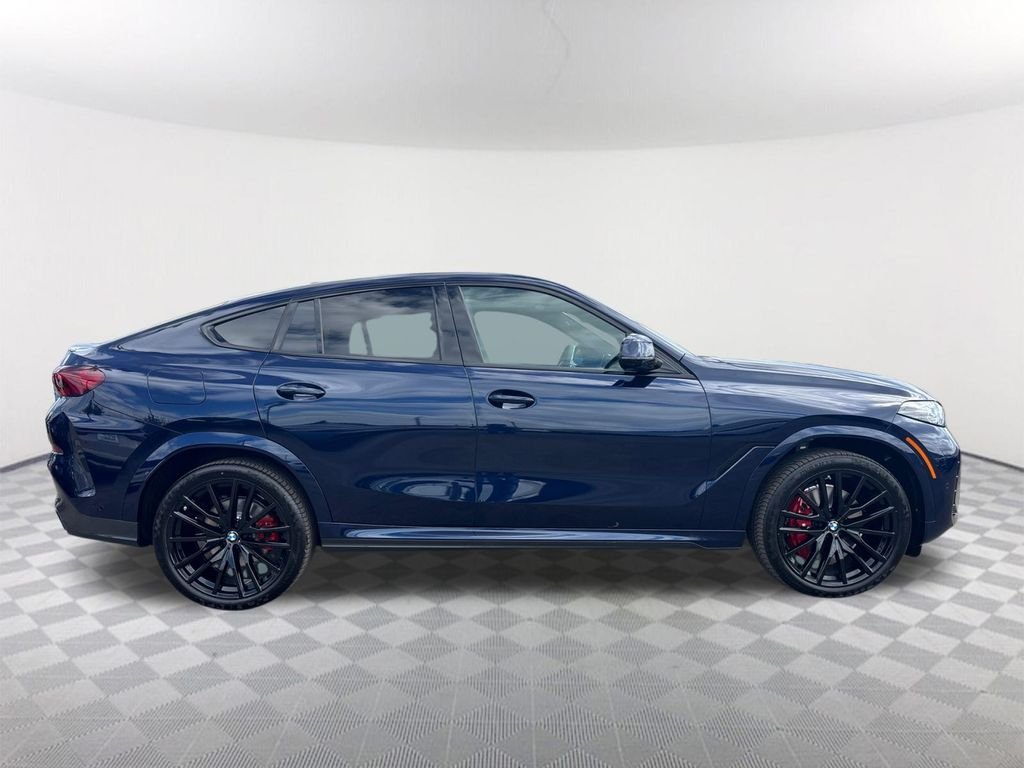 New 2027 Tanzanite Blue II Metallic BMW xDrive40i image 3