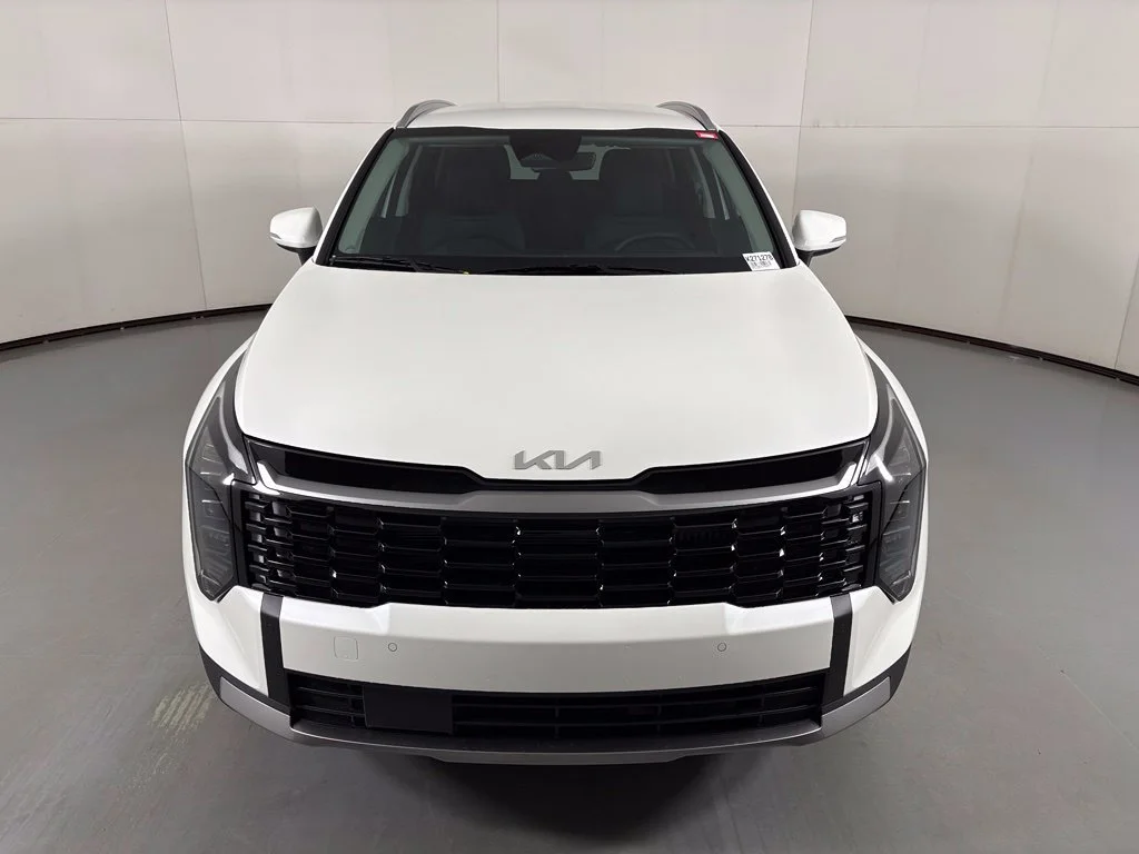 New 2027 Snow White Pearl Kia EX image 3