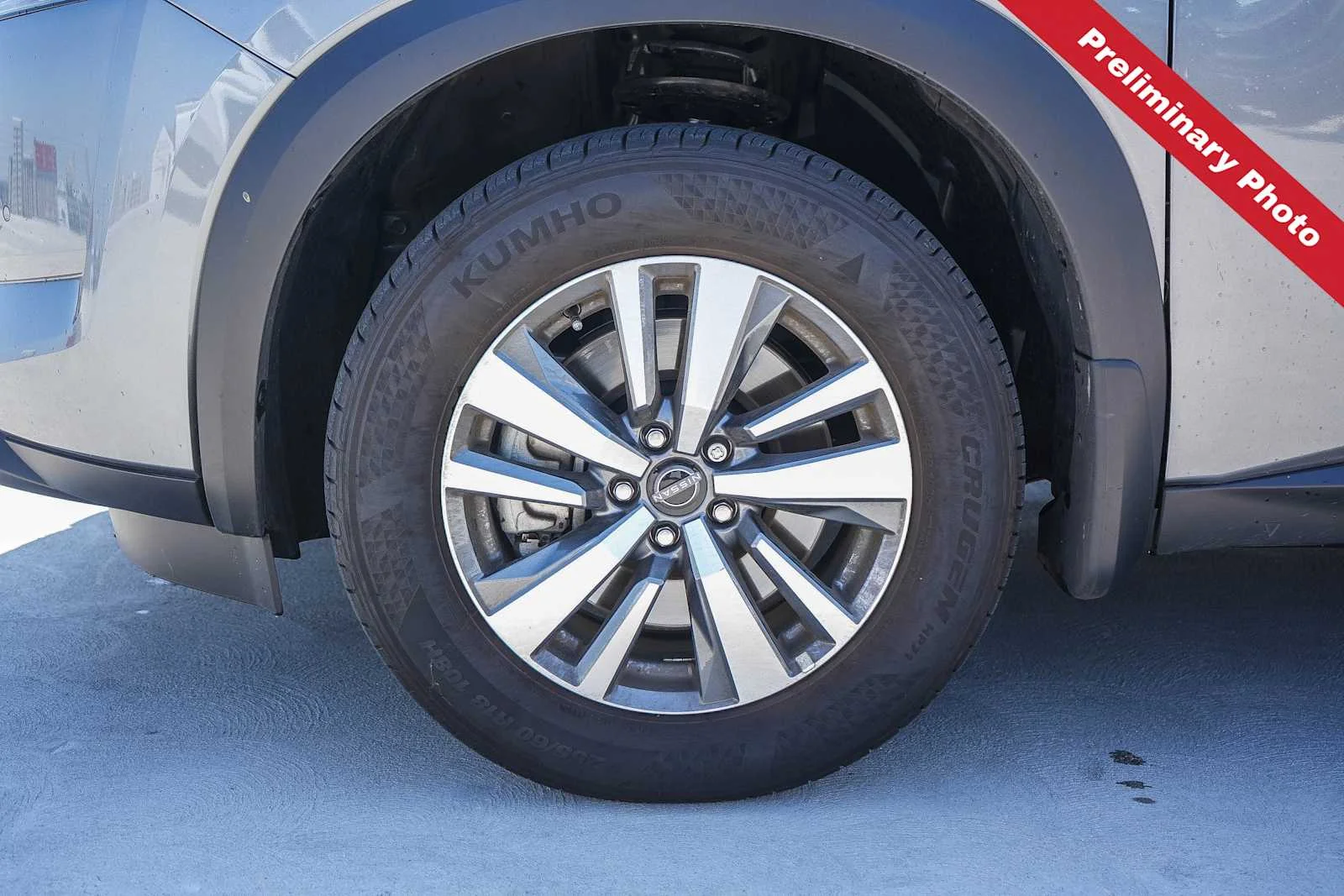 Certified Used 2025 Gun Metallic Nissan SL image 12