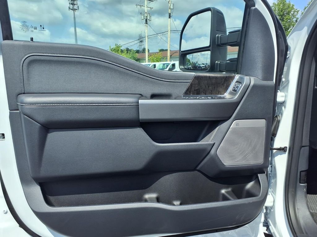 New 2026 Oxford White Ford F-250® Lariat® image 11