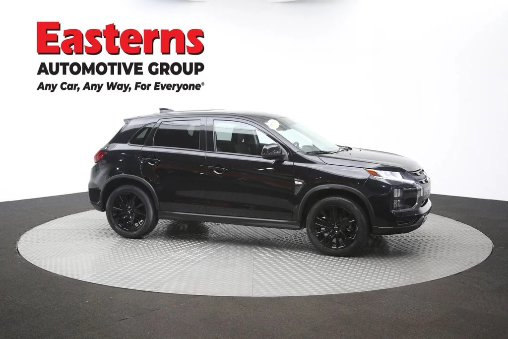 Used 2023 Black Mitsubishi 2.0 LE image 45