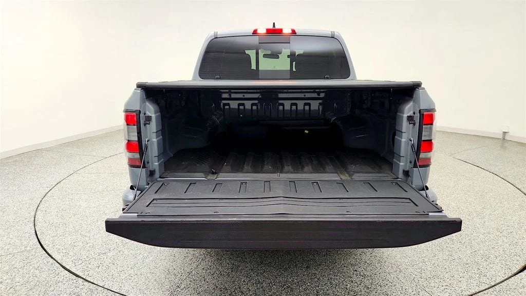 Used 2025 Boulder Gray Pearl Nissan Crew Cab 4x2 PRO-X w/ Step Rails & Remote Start image 6