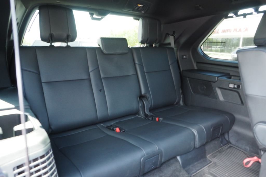Used 2025 Black Toyota Platinum image 22