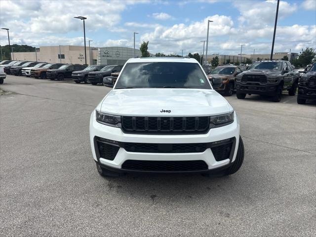 New 2026 Bright White Clear-Coat Exterior Paint Jeep 85th Anniversary image 4