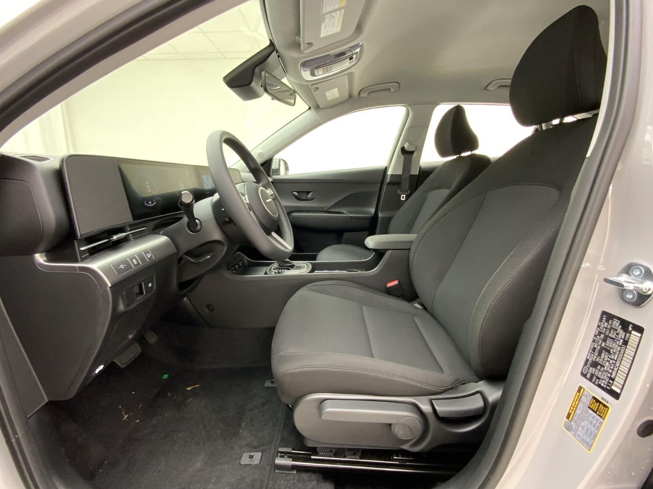 New 2027 Cyber Gray Metallic Hyundai SE AWD image 12