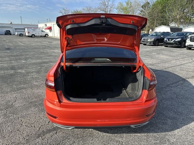 Used 2019 Orange Volkswagen R-Line image 22
