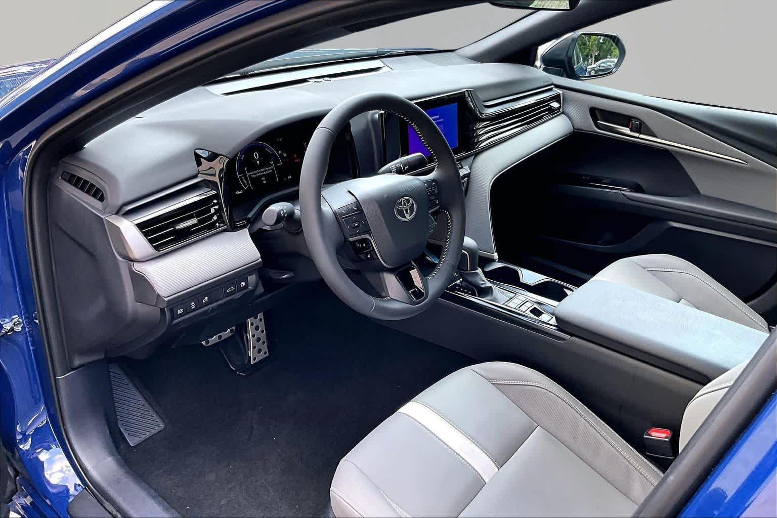 Used 2025 Reservoir Blue Toyota SE image 18