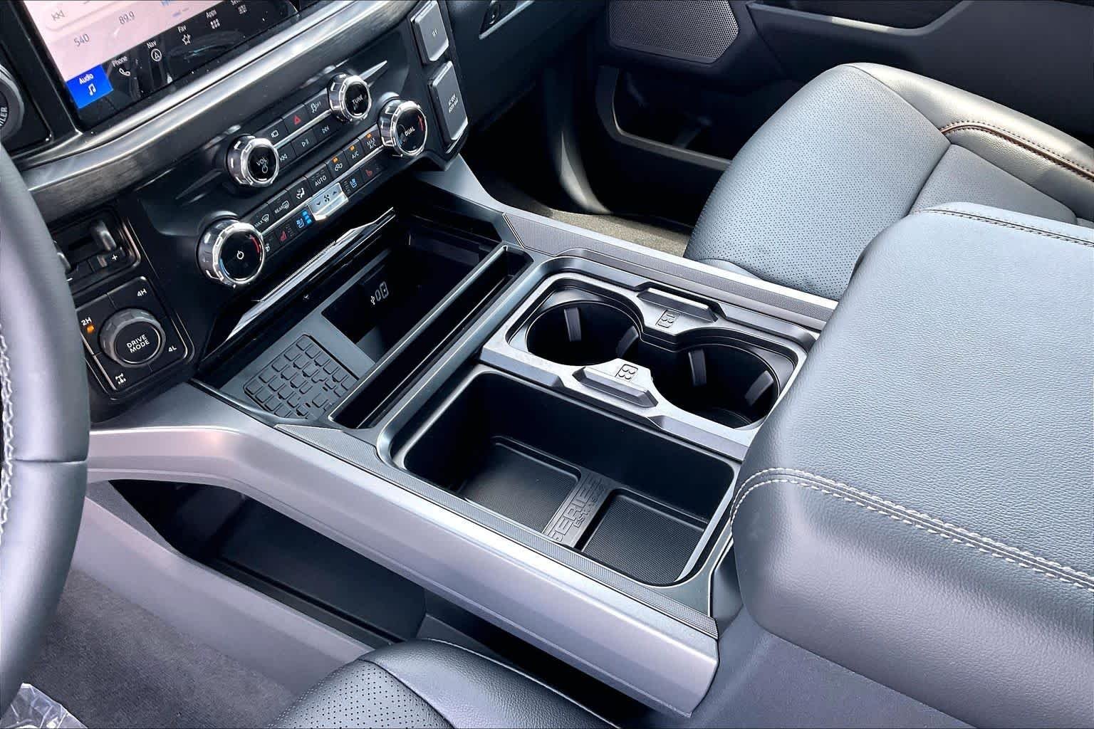 New 2026 Avalanche Ford LARIAT image 7
