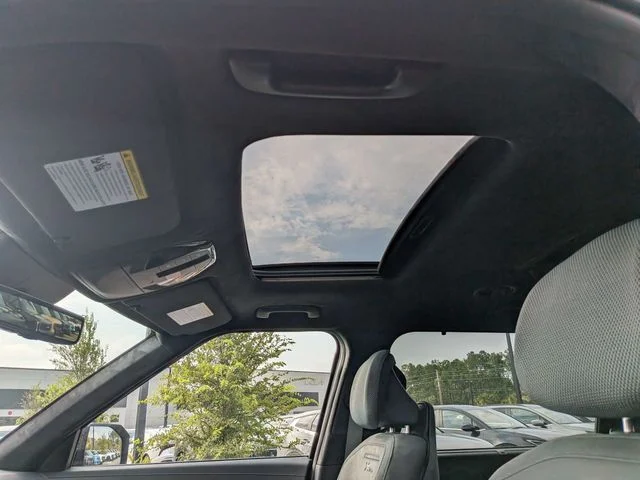 New 2027 Ebony Black Kia X-LINE SX PRESTIGE image 19