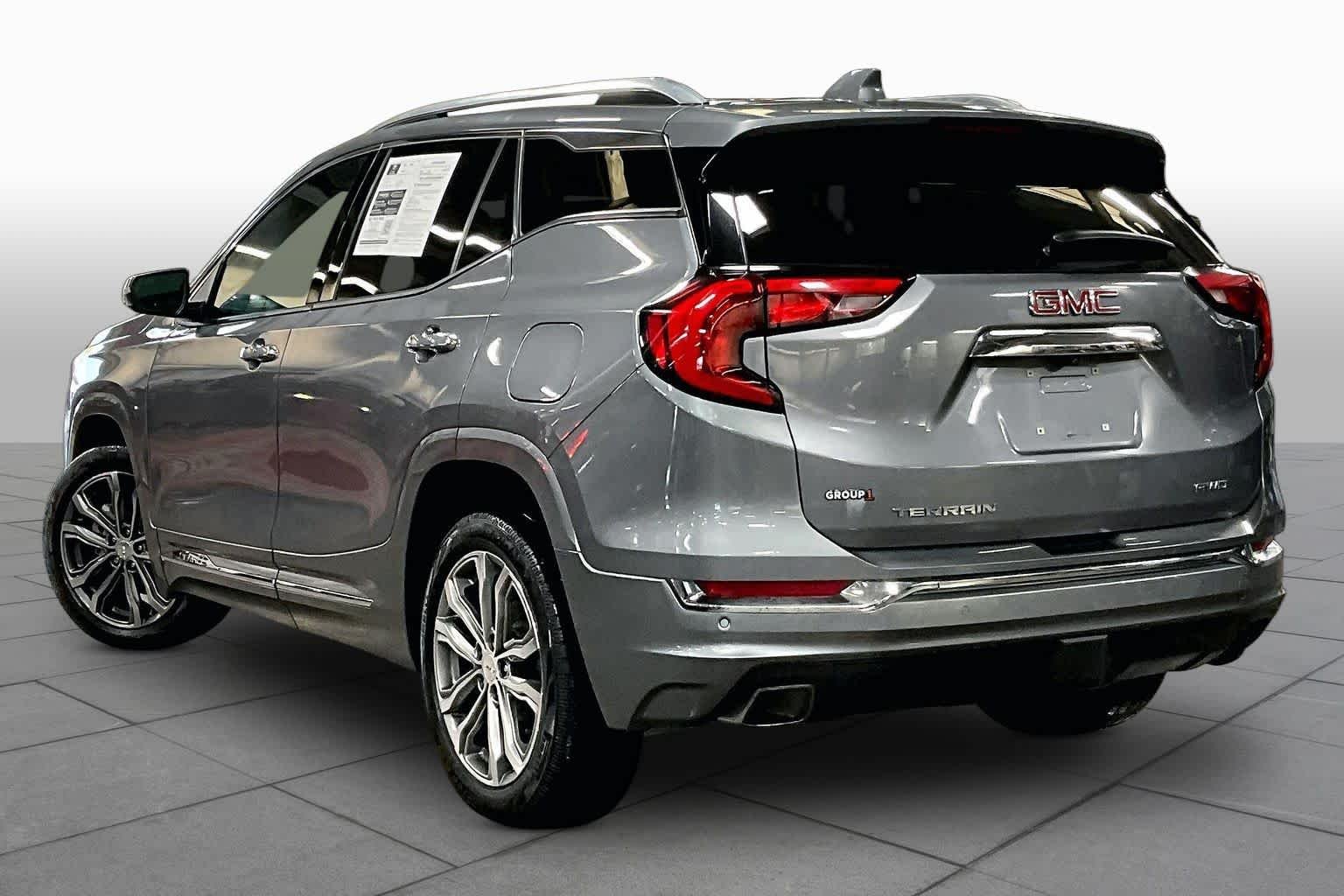 Used 2020 Satin Steel Metallic GMC Denali image 12