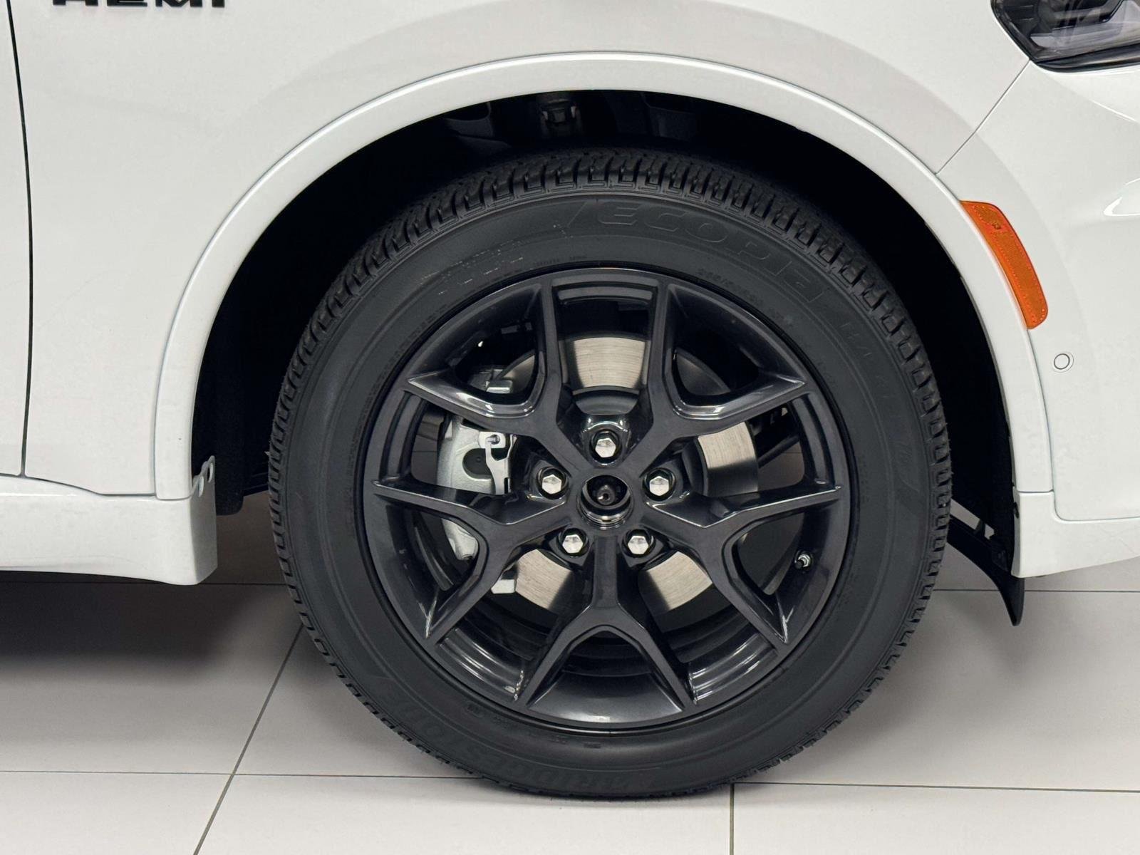 New 2026 White Knuckle Clearcoat Dodge GT HEMI V8 image 26