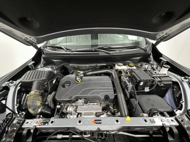 2023 GMC Terrain SLT - Photo 31
