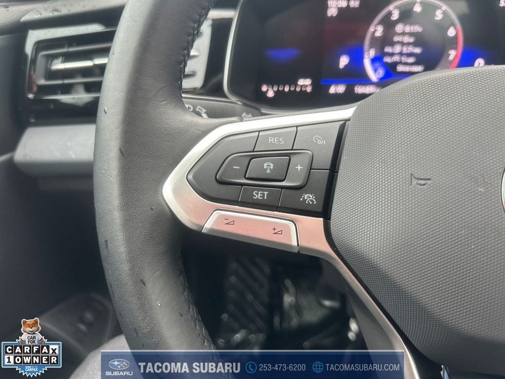 2025 Volkswagen Jetta SE - Photo 18