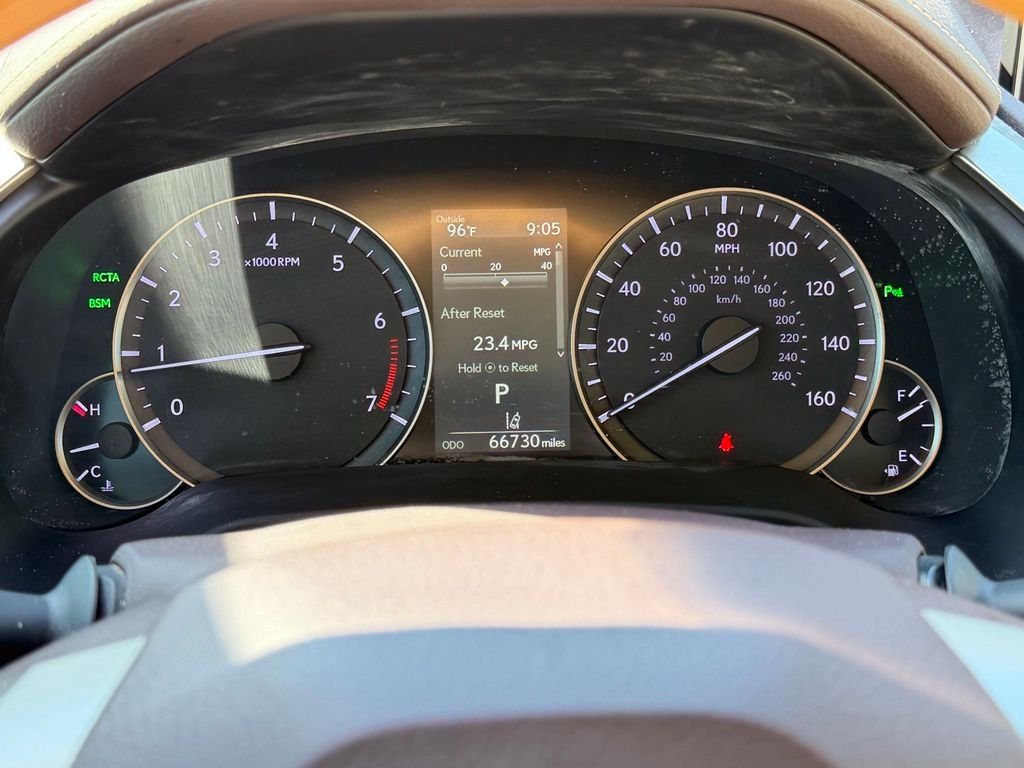 Used 2019 Beige Lexus 350 image 17