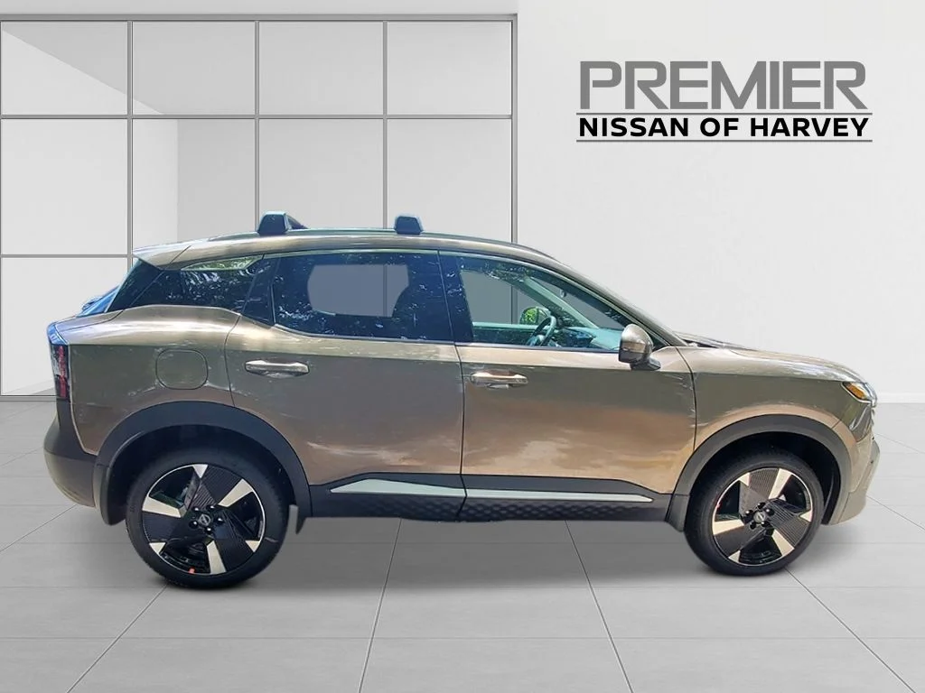 Used 2026 Bronze Metallic Nissan SR image 7