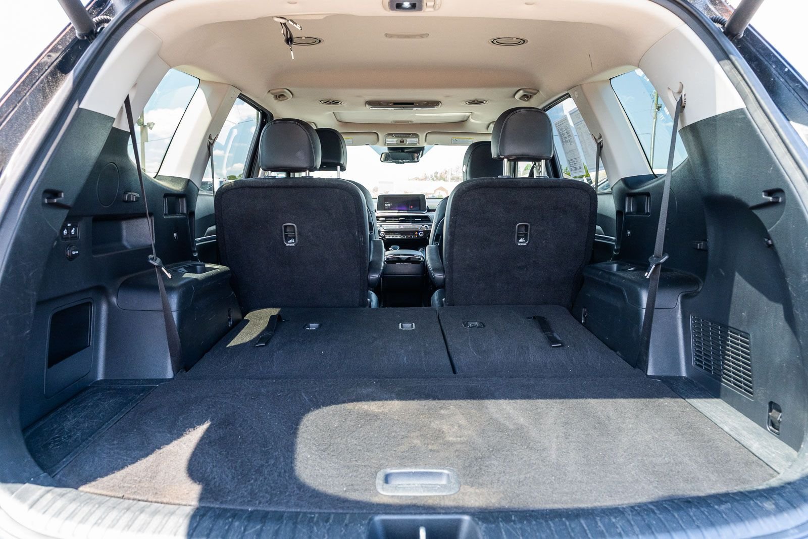 Certified Used 2022 Black Kia EX image 17