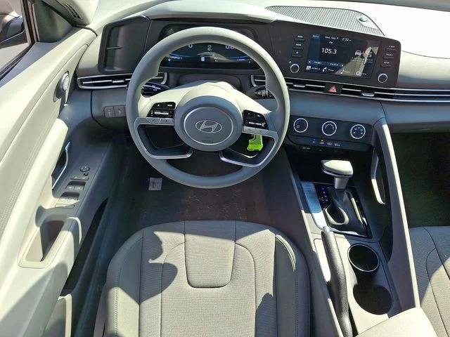 New 2026 Gray Hyundai SE image 8