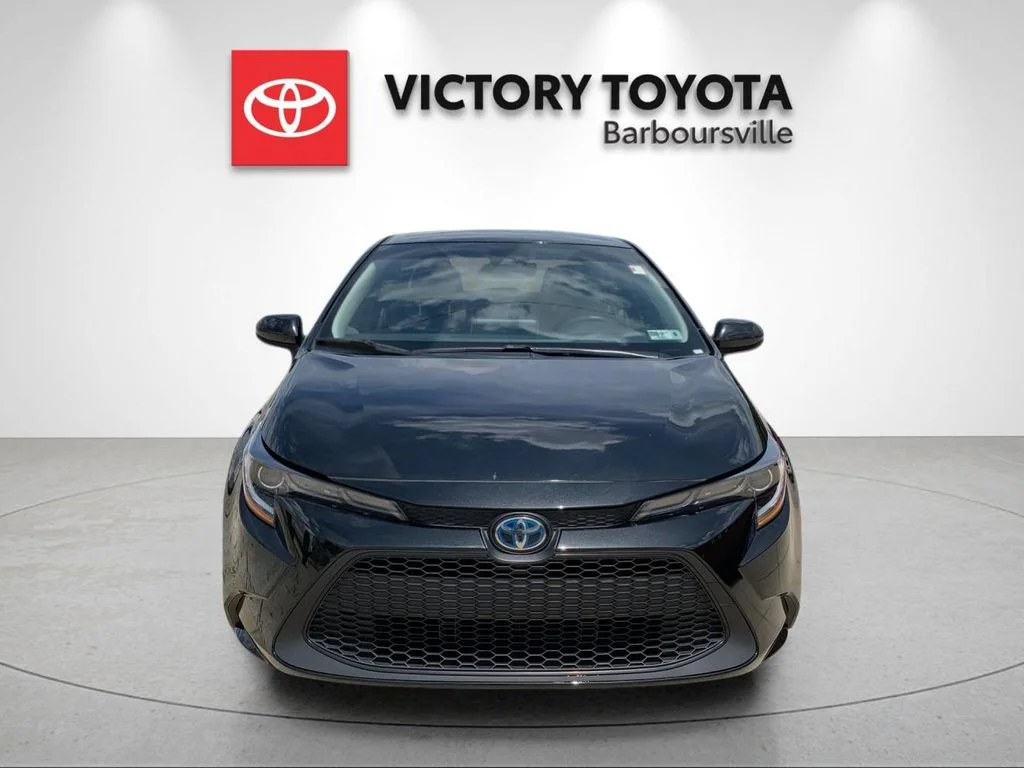 Used 2021 Black Toyota LE image 8