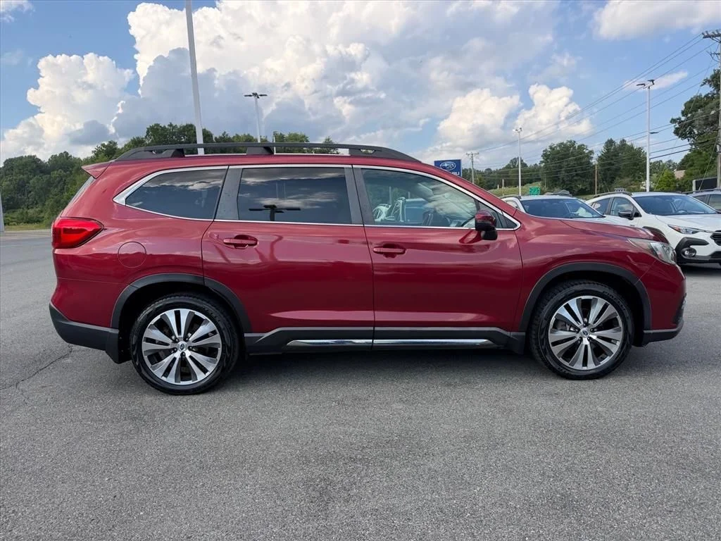 Used 2019 Red Subaru Limited image 14