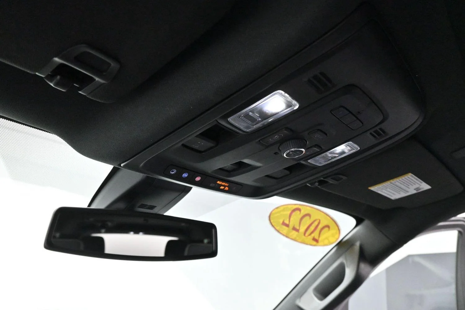 Used 2022 SUMMIT WHITE GMC SLT image 29